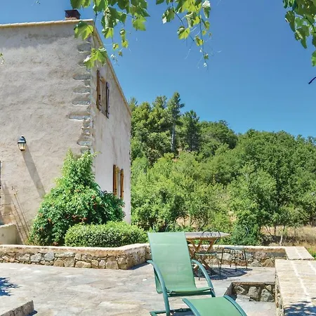 Four Bedroom Holiday In Ville Di Paraso * Casta