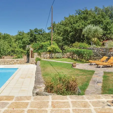 度假居 Four Bedroom Holiday In Ville Di Paraso Casta